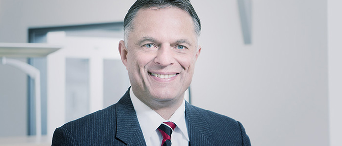 Prof. Dr. Lutz Eiding